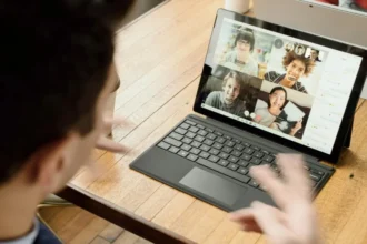 Video conference. Photo: Surface, Unsplash.