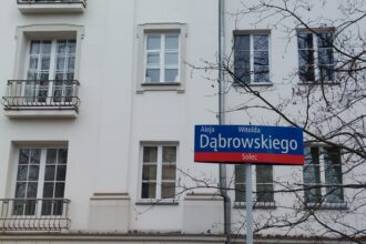 Warszawa, aleja Witolda Dąbrowskiego. Fot. K. Konieczna