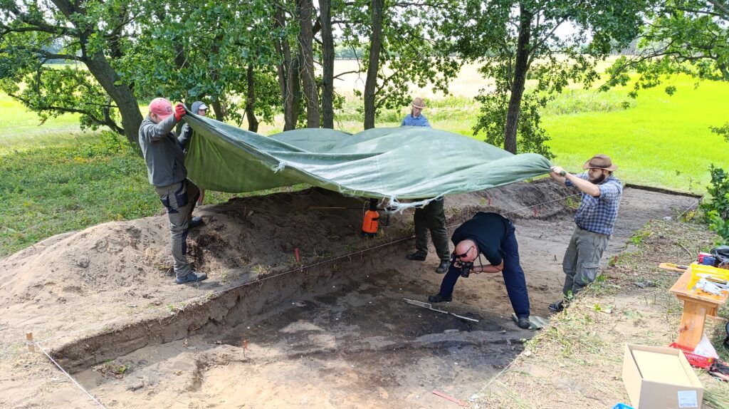 
dokumentacja- fotograficzna-obiektu-z-hełmem