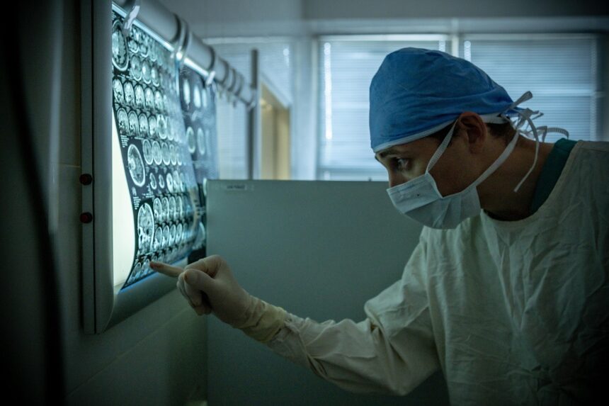 doctor-7000103_1280