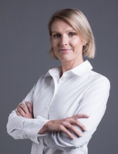 dr_Dominika_Harasimiuk_kadr.