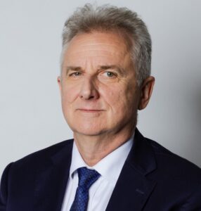 dr_Slawomir_Rogowski_kadr