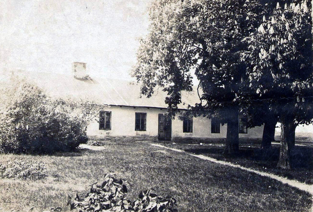 5 Żelazowa Wola