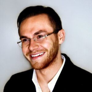 dr_Piotr_Kucharski