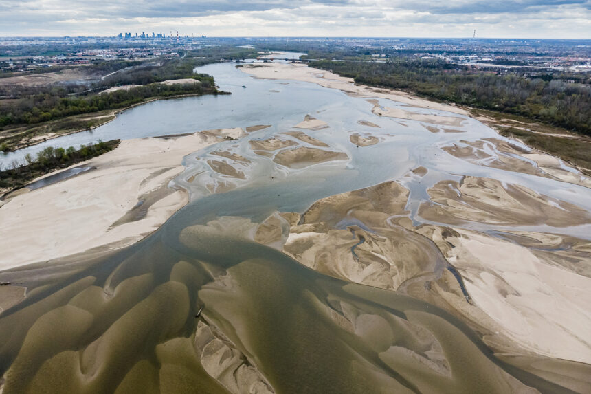 AdobeStock_343560563