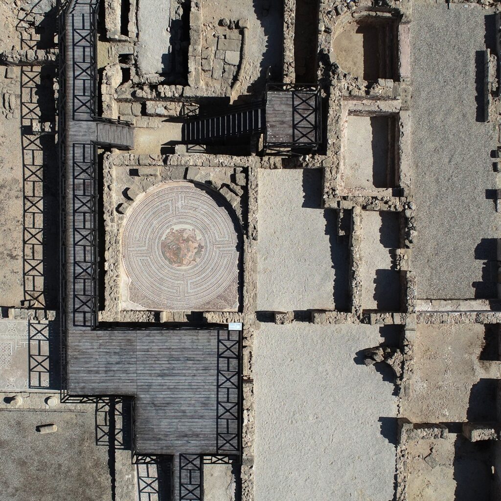 11.-Thesesus-Villa-in-Maloutena-District-