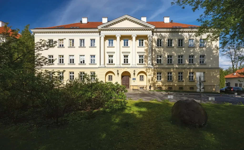 WYSTAWA_POLONISTYKA_01